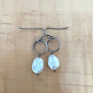Freshwater Pearl & Oxidized Sterling Silver Earriings NWOT